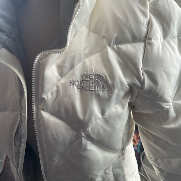 The North Face 550 Goose Down White Jacket XS/TP - Picture 4 of 7